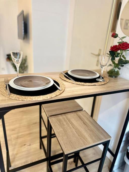 Appartement Neuf Entierement Equipe Proche Centre Амиен Екстериор снимка