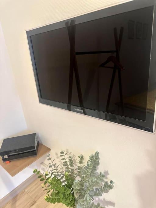 Appartement Neuf Entierement Equipe Proche Centre Амиен Екстериор снимка